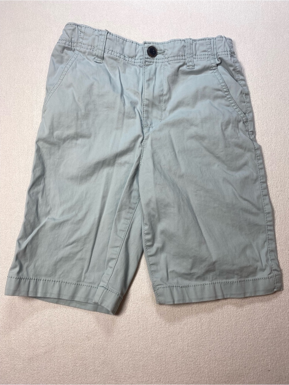 OshKosh B'gosh Flat-Front Boys' Shorts size 10/10A